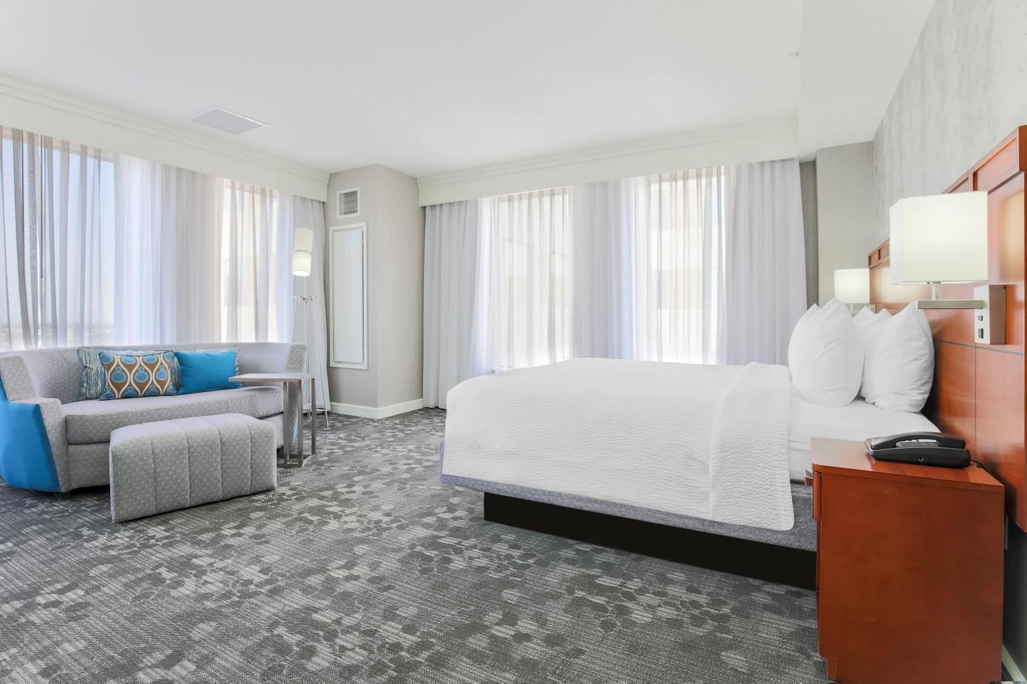Courtyard By Marriott Amarillo Downtown Hotel Kültér fotó