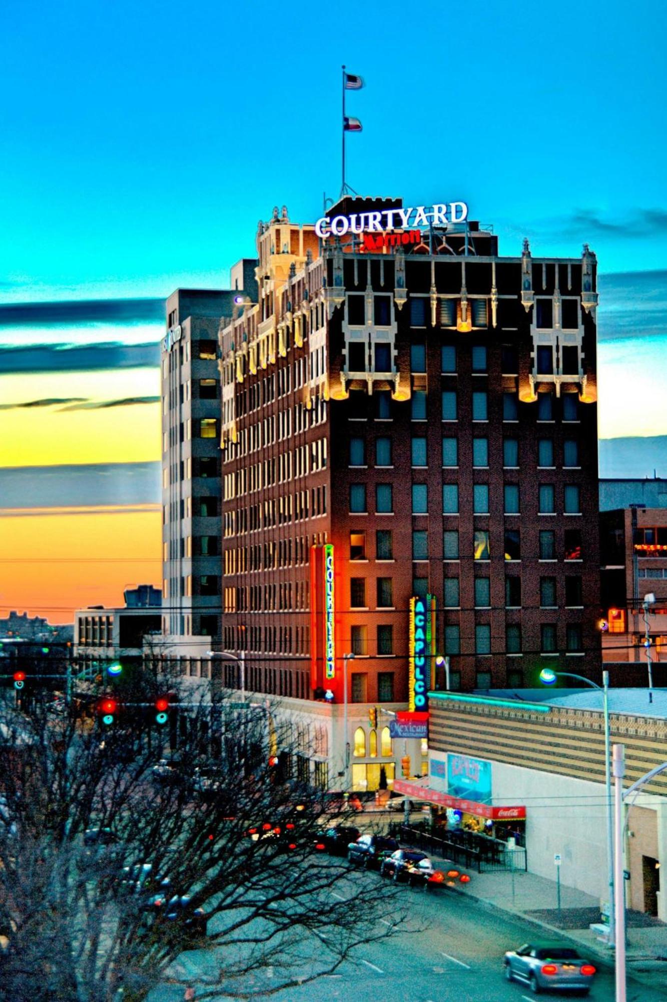Courtyard By Marriott Amarillo Downtown Hotel Kültér fotó